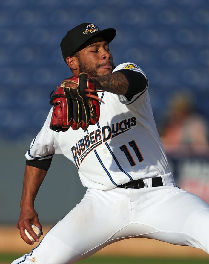 Cleveland Guardians Pitcher Xzavion Curry